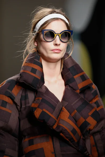 Look 94